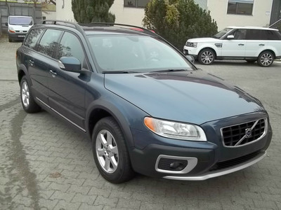 LHD VOLVO XC 70